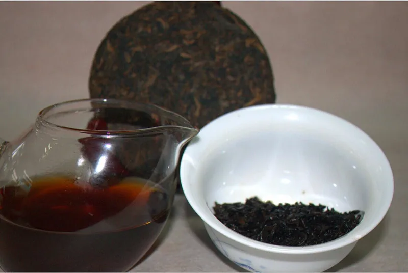 

Yunnan Pu'er Tea Golden Bud Palace Tribute Cake Cooked Tea Cake Tea Pu'er Tea