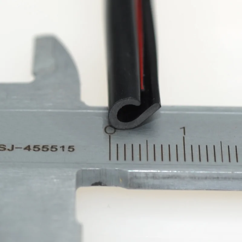 Защитная Резиновая лента для дверей автомобиля 5 м|Шпатлевки клеи и герметики| |