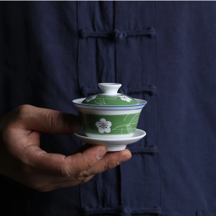 

kunfu tea tureen under high temperature and glaze color hand-painted ceramic bowl is small two cup of three cups