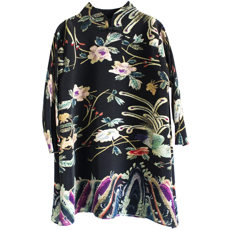 

LANMREM Pleated T-Shirt For Women Loose Three Quarter Sleeves Stand Collar Female Tops 2021 Summer New 2A196