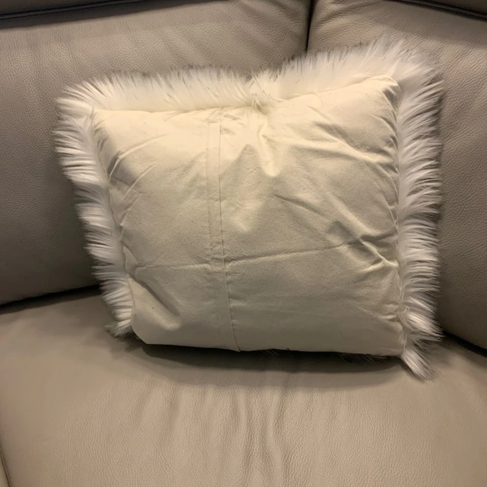 

Style Plush Pillowcase Wool Cushion Cover Sofa Bed Pillowcase Imitation Fur High Quality European 40x45cm