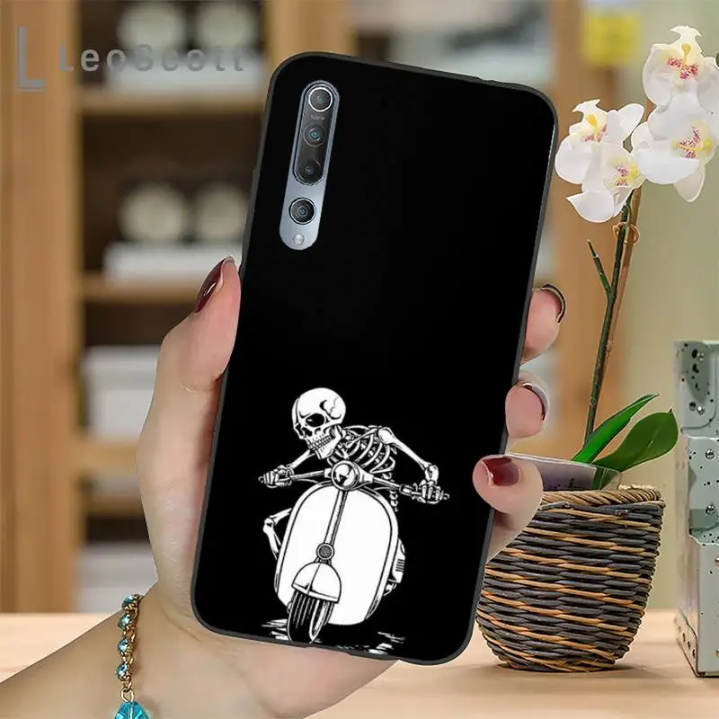

Funny Bone Skull Coque Phone Case For Xiaomi Redmi 7 8 9t a3Pro 9se k20 mi8 max3 lite 9 note 9s 10 pro