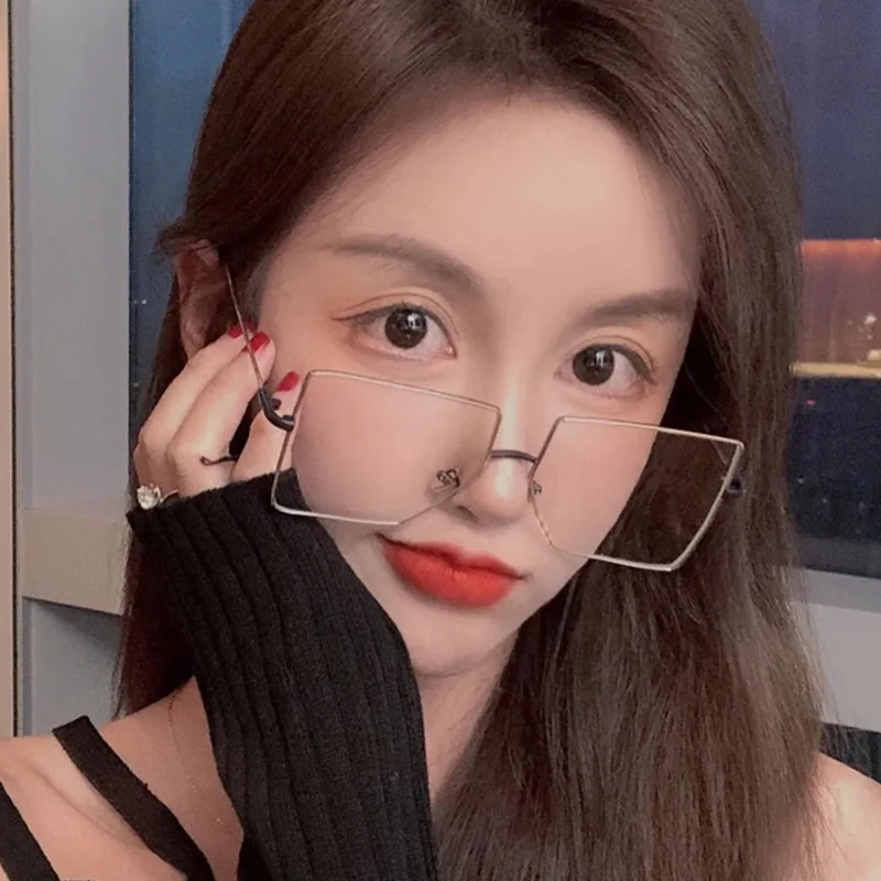 

2021 New Style Sunglasses Women Moda Mujer Square Sunglasses Trend Glasses Big Frame Lentes De Sol Mujer Fashion Oculos Feminino