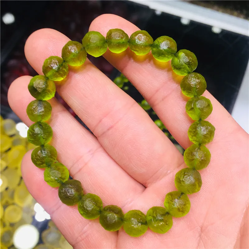 8 мм Moldavite Чешский метеорит ударный стеклянный браслет натуральный грубый камень
