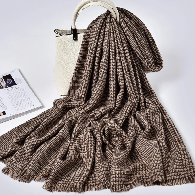 

★Qiu dong season 100% wool scarf female han edition joker thickening warm scarf shawls long cashmere grid of England