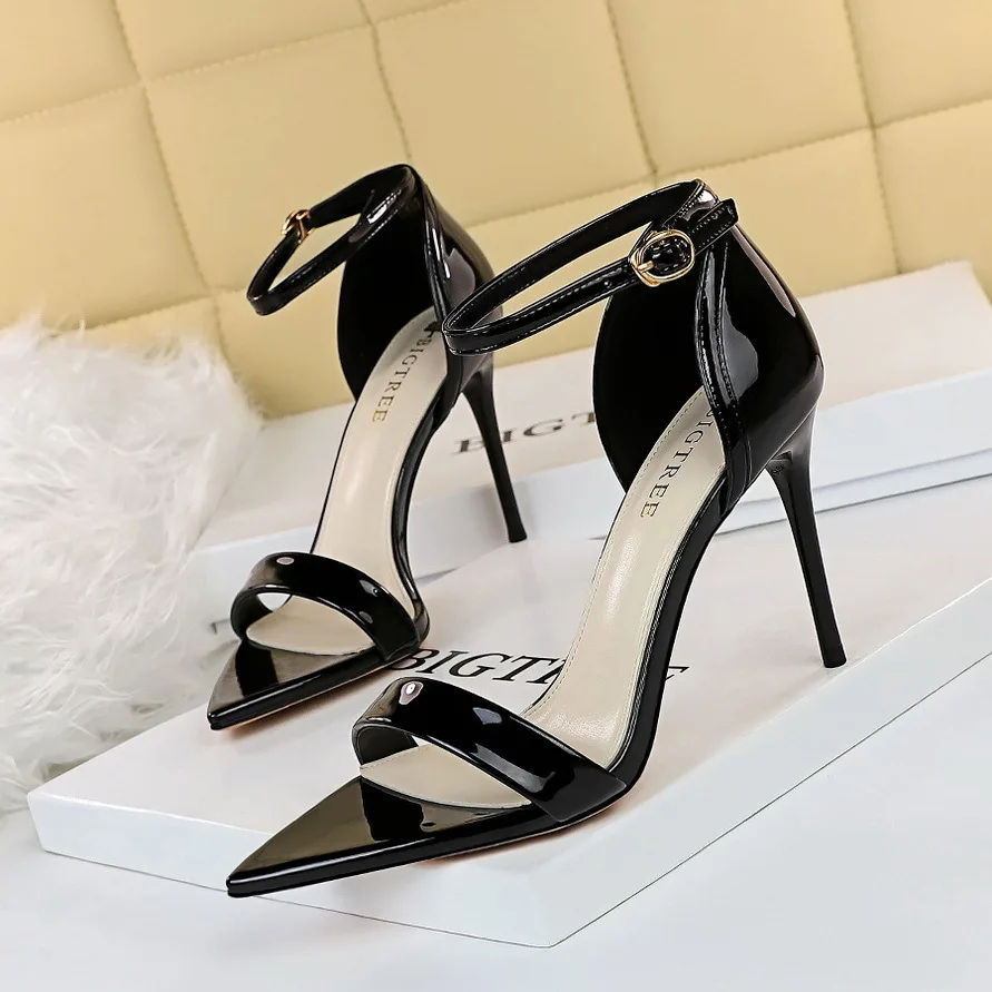 

2021 New Design Ankle Strap Sandals Women Pointed High Heels Party Buckle Summer Strange Style Sandal Shoes Black Plus Size 43