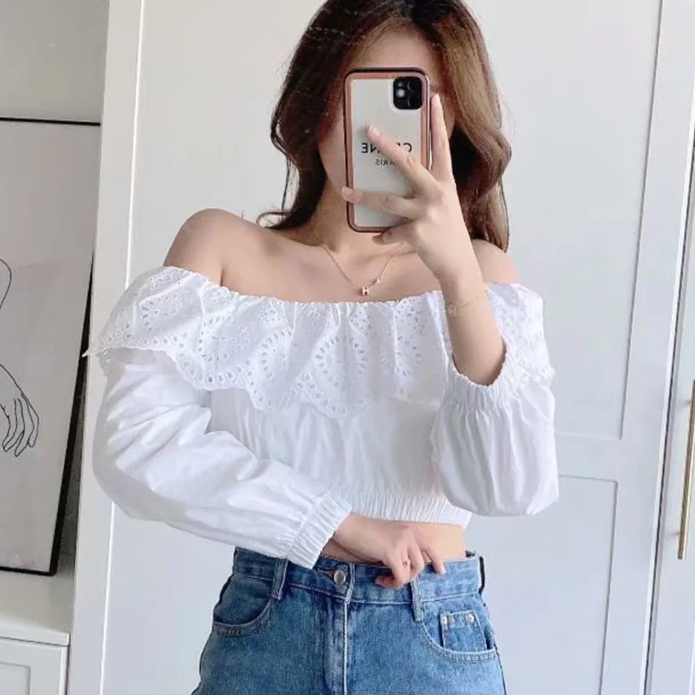 

DiYiG WOMAN Summer new women's Western style one-line collar ruffled hollow embroidered poplin shirt top