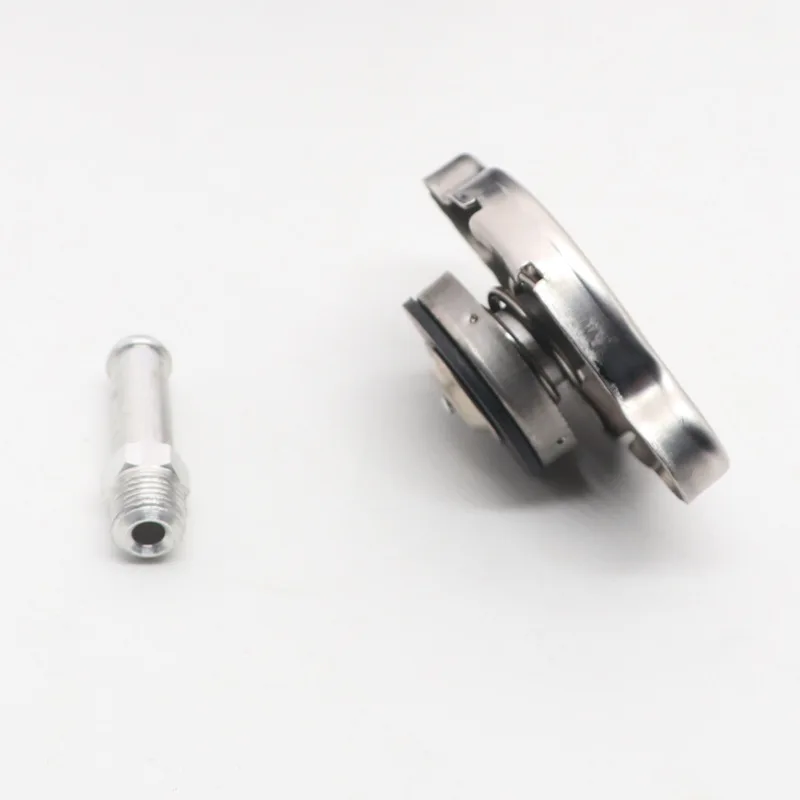 Универсальный расширительный резервуар из полированного сплава объемом 1 2 литра