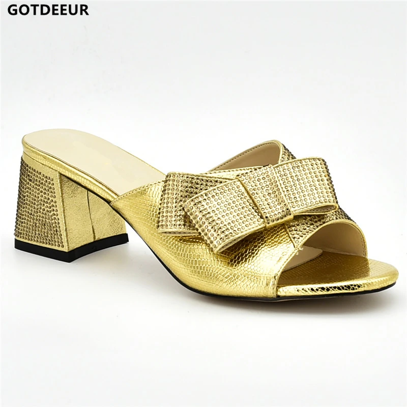 Новое поступление Высококачественная женская обувь для вечеринок Свадебные