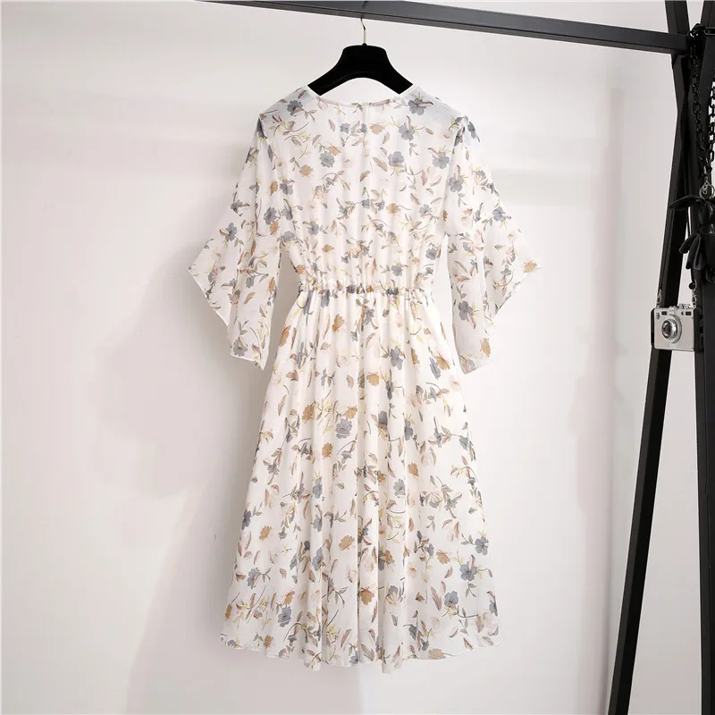 Летнее шифоновое платье с коротким рукавом и v образным вырезом Цветочное