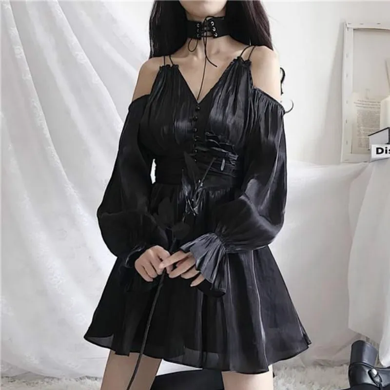 

Spring/Autumn Sweet Girl Korean Gothic Dark Lolita Dress Black Sling Vintage Courtly Style Harajuku Girls Sexy Angel Woman Dress