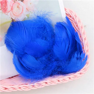 blue 100pcs 100 шт, натуральные перья лебедя, 4-8 см, смешанные белые окрашенные цвета, гусиное перо, одежда для свадебной вечеринки, украшения для самодельного изготовления перьев - Цвет: blue 100pcs