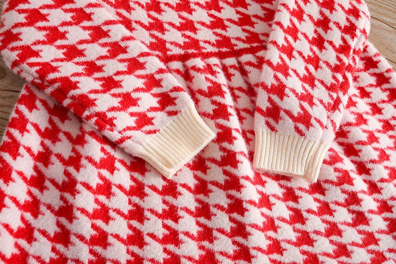 Зимнее платье для маленьких девочек свитер малышей топы Детская осенняя