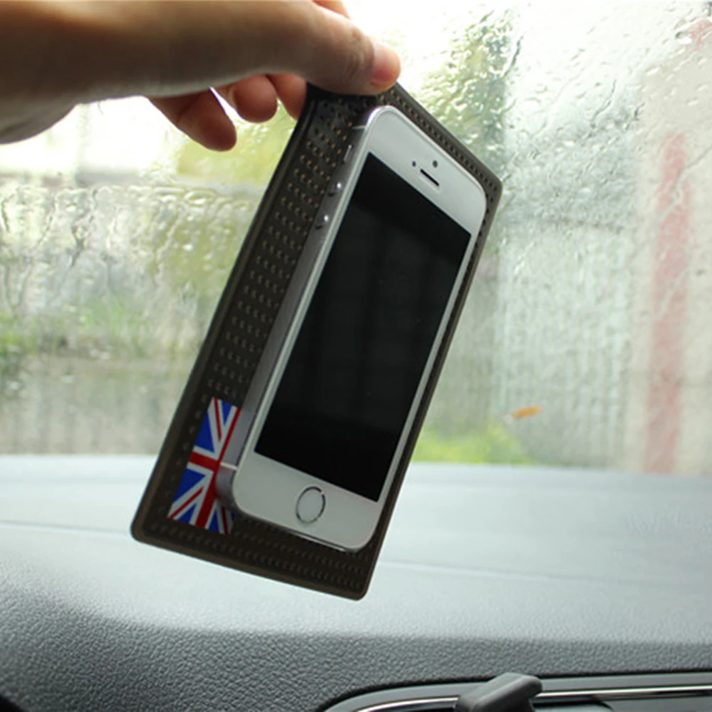 Автомобильный держатель для телефона на присоске Противоскользящий коврик Mini