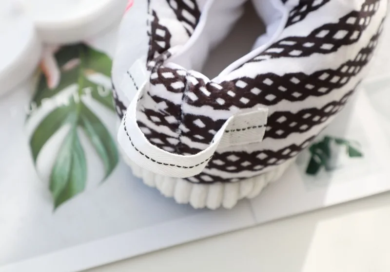 Men Slippers Winter Slipper Lover's Sneakers Winter Warm Shoes Bread Fat Slippers Cute Slides Couple's Slides Slip On Indoor