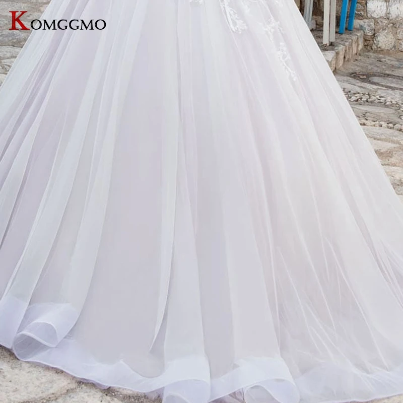 

Sexy Deep V-Neck Sleeveless Bridal Ball Gown 2021 New Arrival Backless Embroidery Appliques Tulle Court Train Wedding Dress