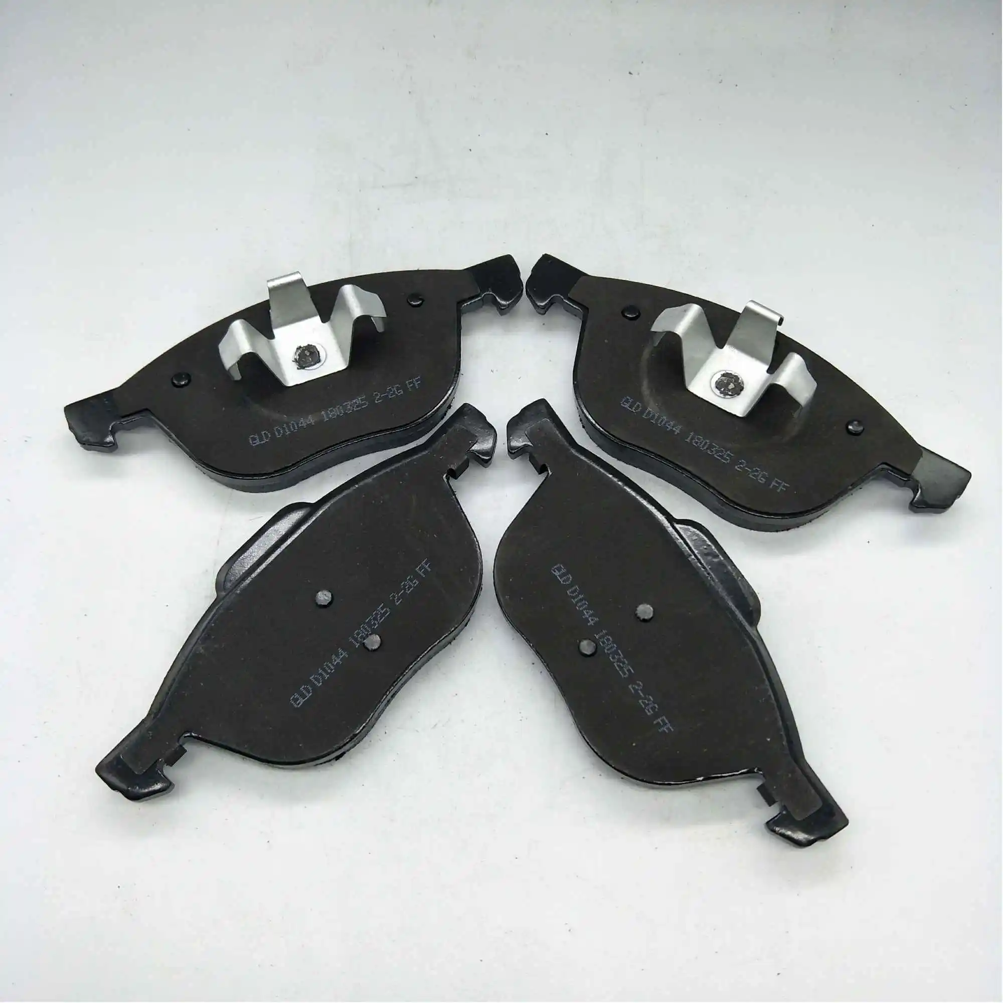 D1044 3068 3554 4 шт./компл. автомобильные тормозные колодки задние для FOCUS C MAX [2003