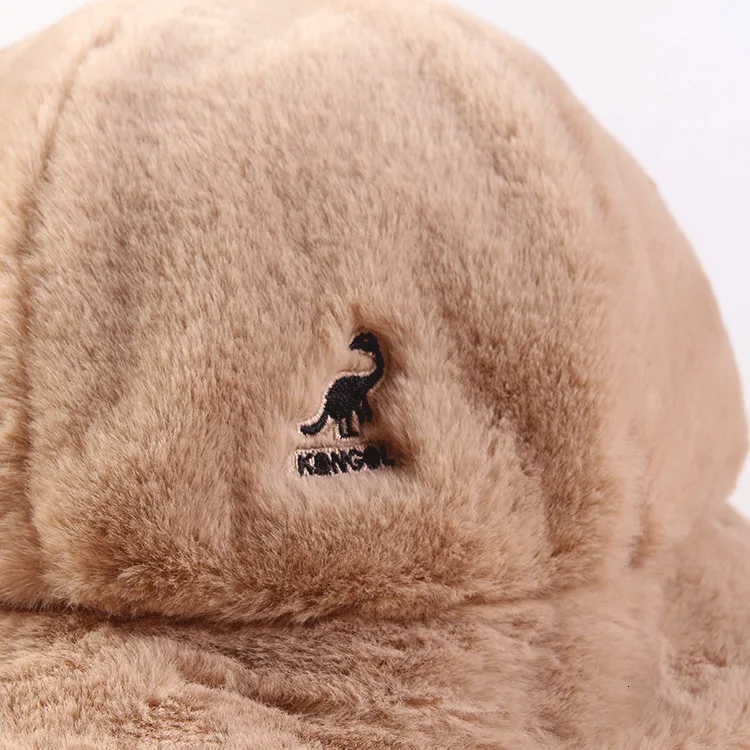 Шапка рыбака женская теплая плюшевая Панама в японском стиле милая однотонная