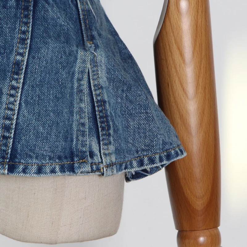 

TWOTWINSTYLE Vintage Slim Denim Shirt For Women O Neck Puff Short Sleeve Patchwork Pockets Solid Blouses Female 2021 New Clothes
