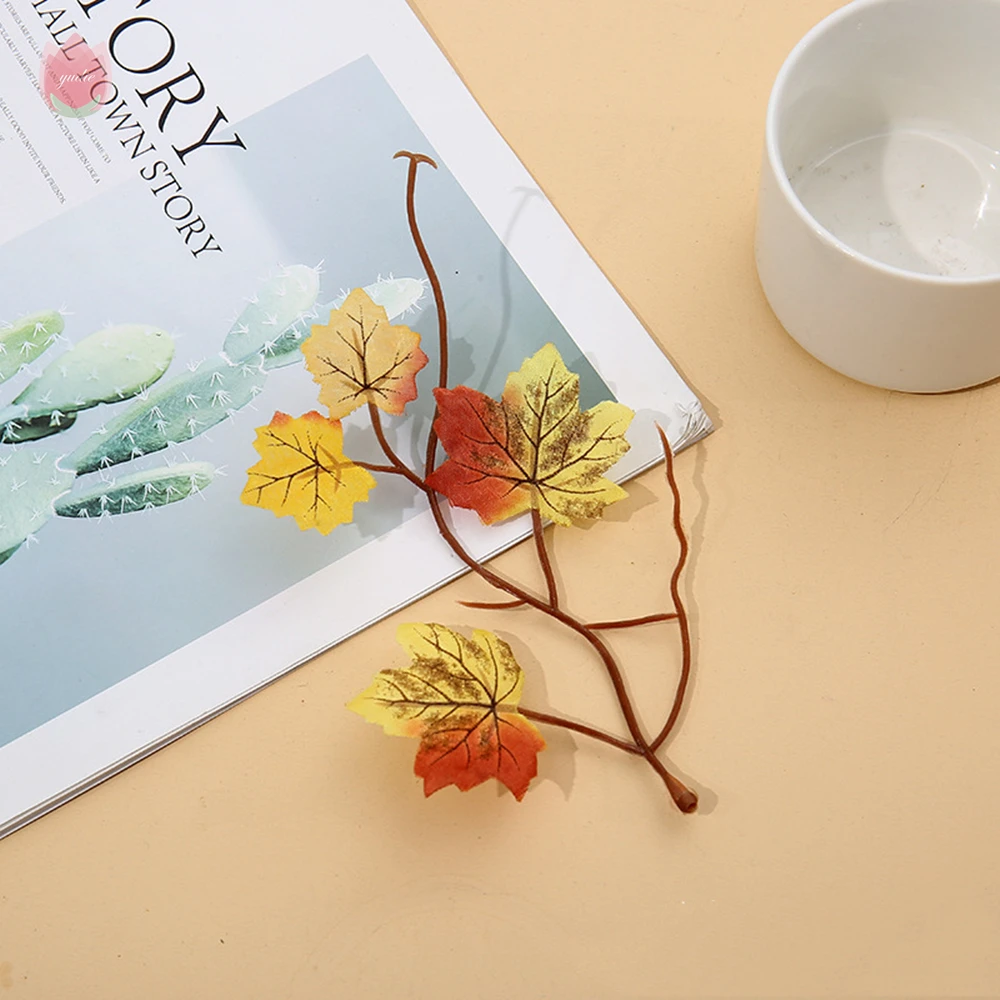 

10Pcs Artificial Maple Leaf Plastic Plant Bonsai Wedding Party Decoration Diy Room Autumn Decoration Fake Flowers New Year 2022