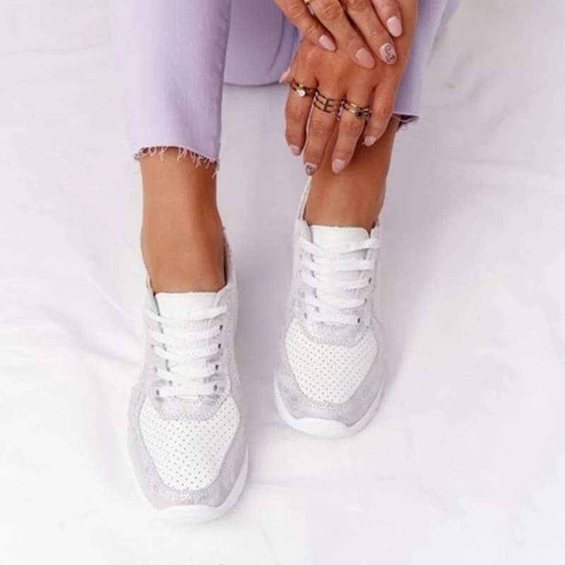 

Women Casual Sneakers Round Toe Sewing Mix Color Breathable Wedges Thick Bottom Hollow Lace-Up Leisure Females Shoes 2021 Summer