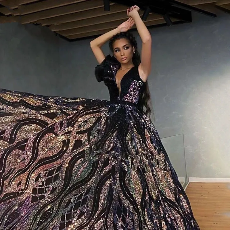 

Free Shipping 2020 New Chic Sparkle Geometric Sequins Design Sexy V Neck Ruffles Embellished Party Maxi Long Dress