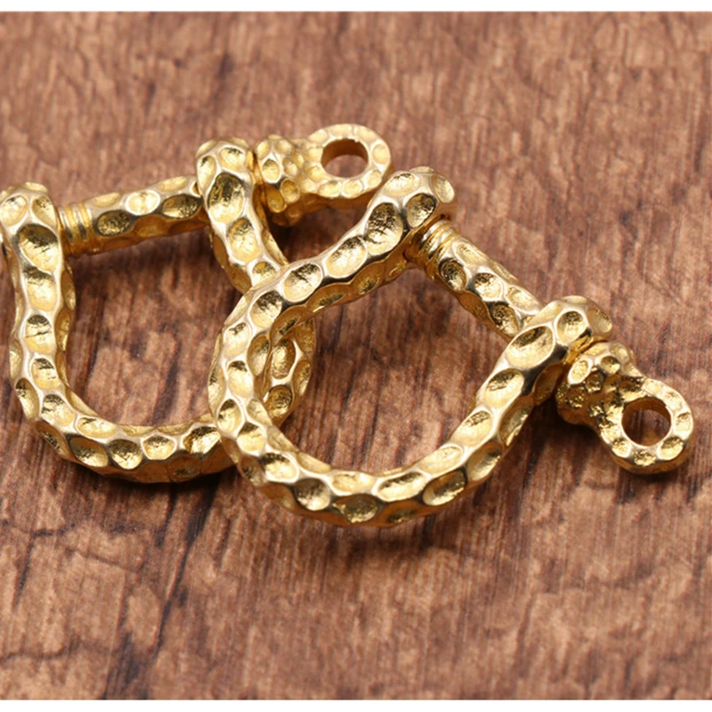 23 мм ширина Твердый латунный роскошный тисненый D зажим для кольца