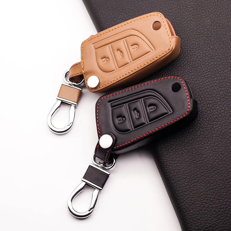 

High Quality Leather Keychain For Toyota Camry Highlander Corolla Prado REIZ Crown RAV4 Hilux Vitz, 3 Button Buttons Car Styling