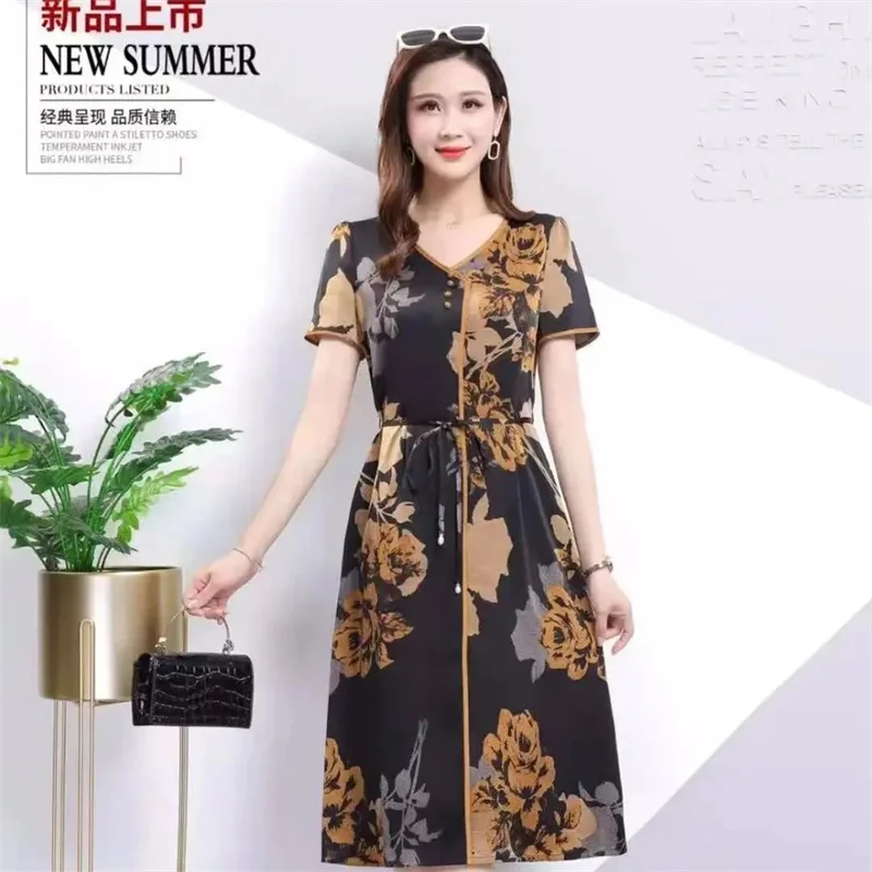 

2021 Summer Mother Dress Black Silk Satin Large Size Women's Belly And Thin Printed Dresses Temperament Mujer Elegant W456