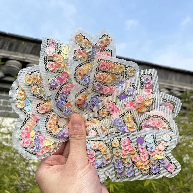 

Colorful Pink English Alphabet Strip LOVE Sequin Patch Sewn On Female Luggage Decoration Accessories