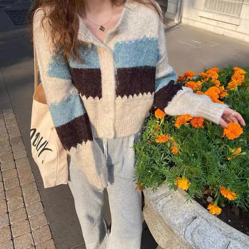 Вязаный кардиган в Корейском стиле Коллекция 2021 года Сезон весна-осень Новинка