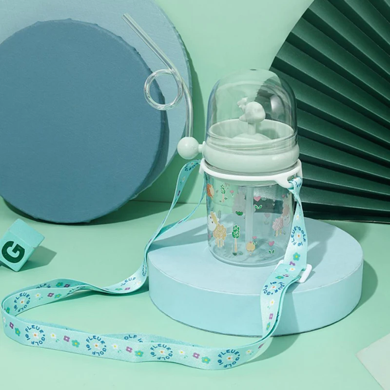 

Cute Whale Water Spray Cup Summer Plastic Children's Straw Water Cup Drops-Resistant Student Jug Cute Bottle For Kid SP9