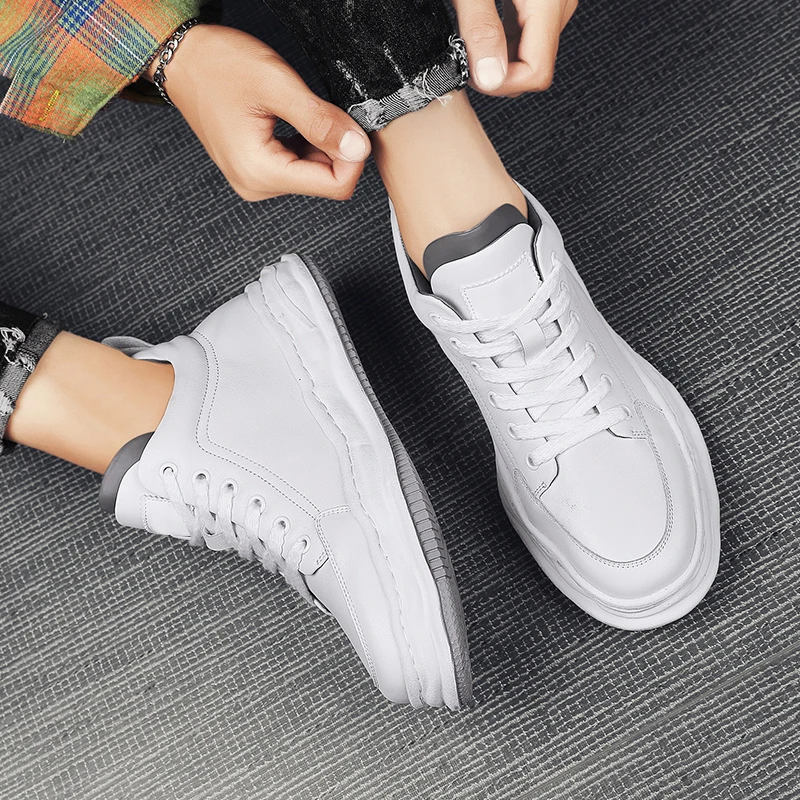 Jual Sepatu Bot Pergelangan Kaki Kasual Fashion Pria Sepatu Sneakers Desainer Mewah Alas Tebal Atas Kulit Asli Sepatu Putih Tren Pemuda Pria