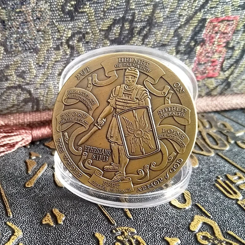 

European Armored Knight Battle of Victory Armor of God Commemorative Coins Collectibles