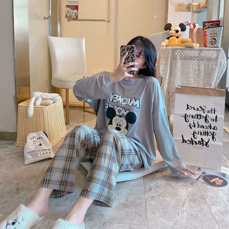 

New cartoon Mickey print thin pajamas women's spring cartoon long-sleeved trousers bat-sleeved girls home service