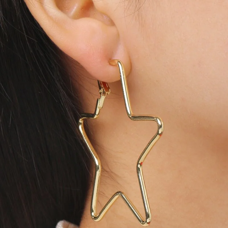 

AMC Hip Hop Super Cool Large Circle Hoop Earrings Five Star Metal Ear Rings Big Drop Earrings Steampunk Jewelry Gifts for Women