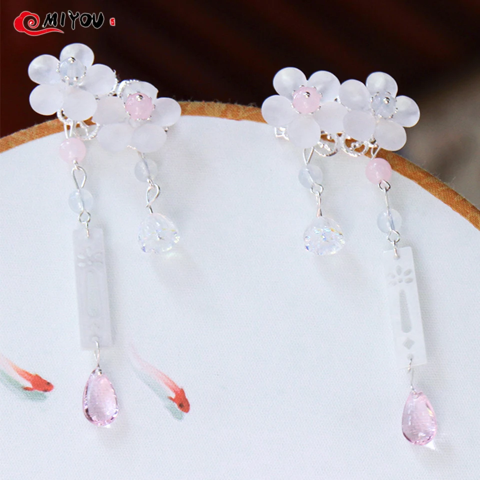 Китайские заколки для волос с плюшевыми шариками и кисточками красная повязка на