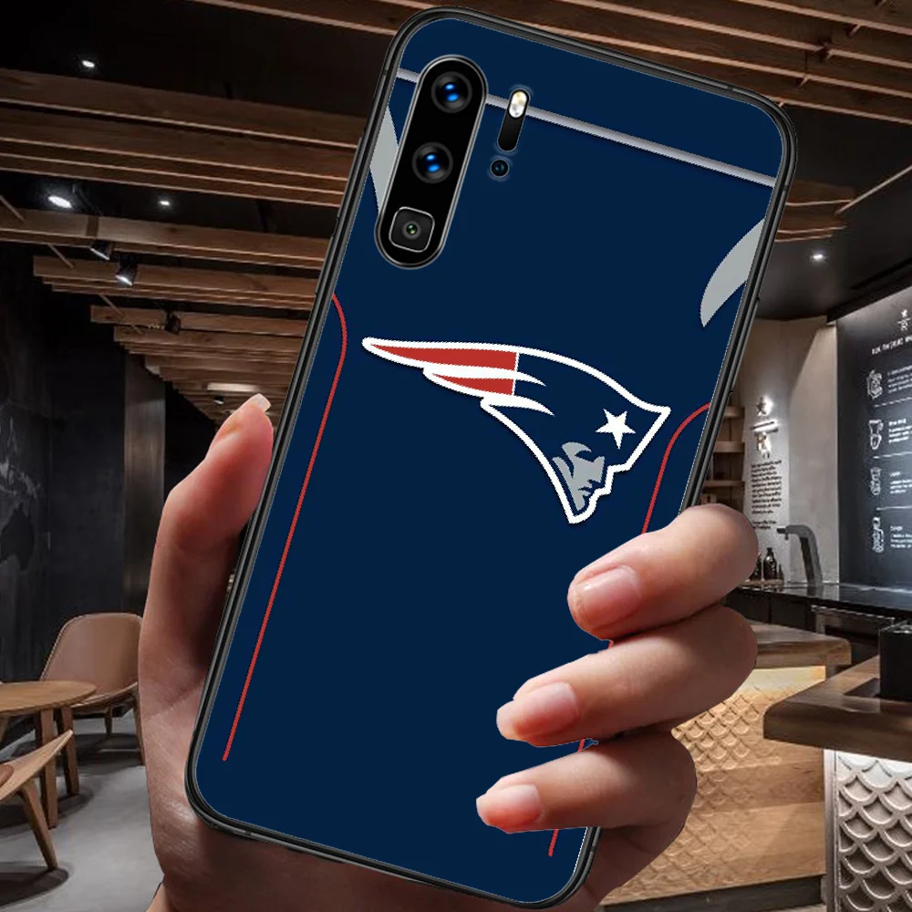 

New England Football Patriots Phone Case For Huawei P Mate Smart 10 20 30 40 Lite Z 2019 Pro black Back Fashion Coque 3D