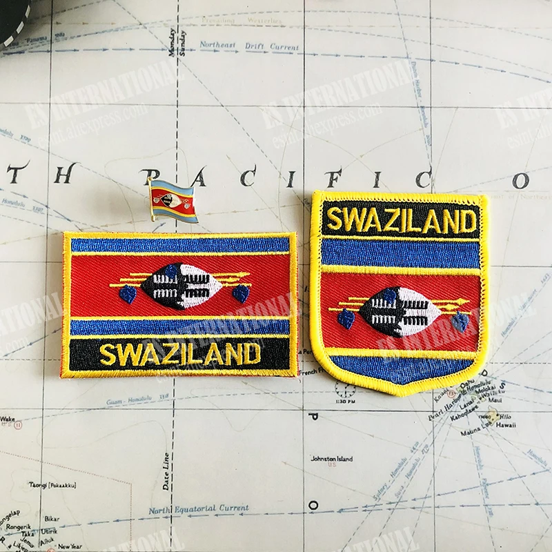 

SWAZILAND, национальный флаг, вышивка, искусственный экран и квадратная форма, один набор на тканевой нарукавнике