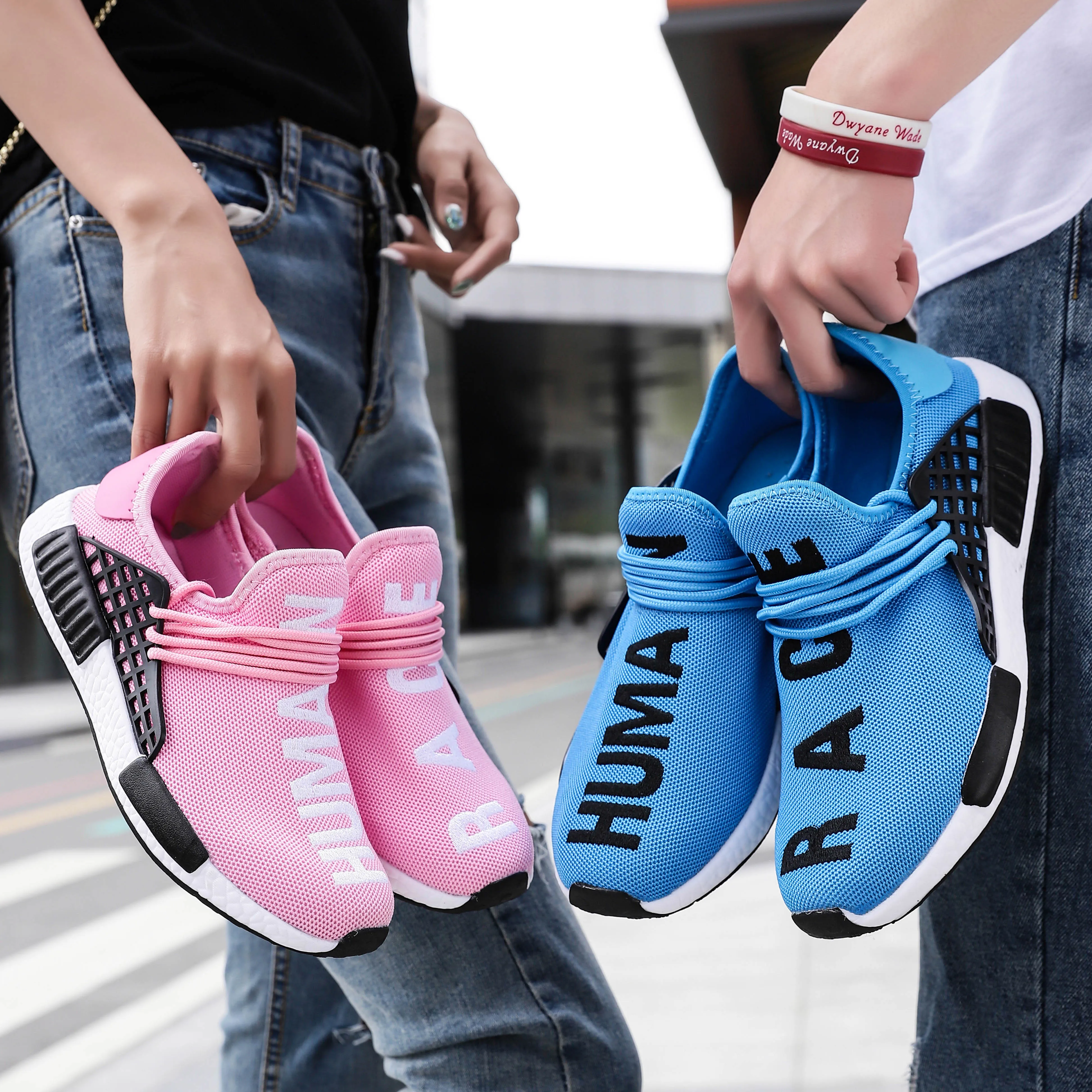 

Men's shoes lightweight mesh shoes casual shoes breathable tide shoes couple shoes women's shoes large size 35-47