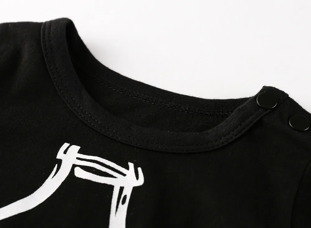 Осенняя модная одежда для новорожденных мальчиков и девочек унисекс черный