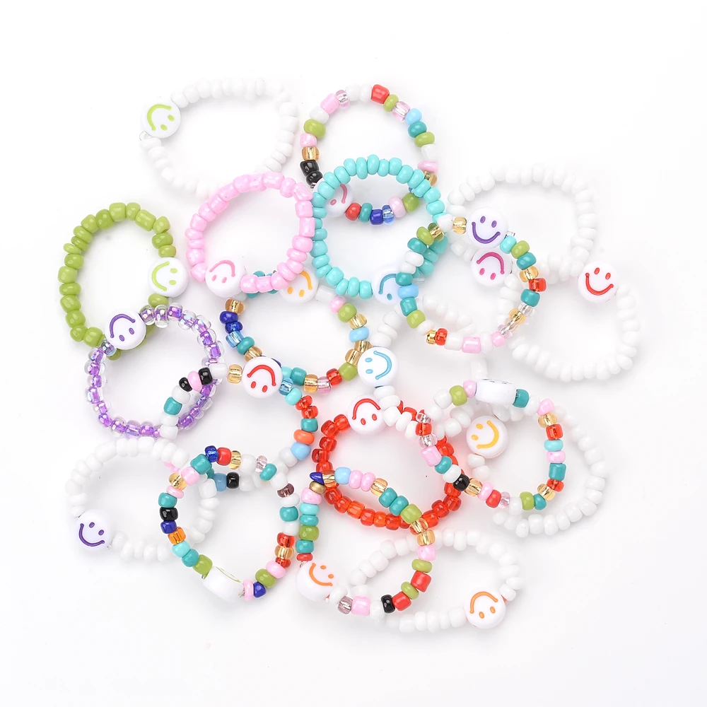 2021 Инс Минималистические многожильные кольца с имитацией жемчуга и улыбкой для женщин, круглые, на пальцы, ювелирные изделия, регулируемые аксессуары.