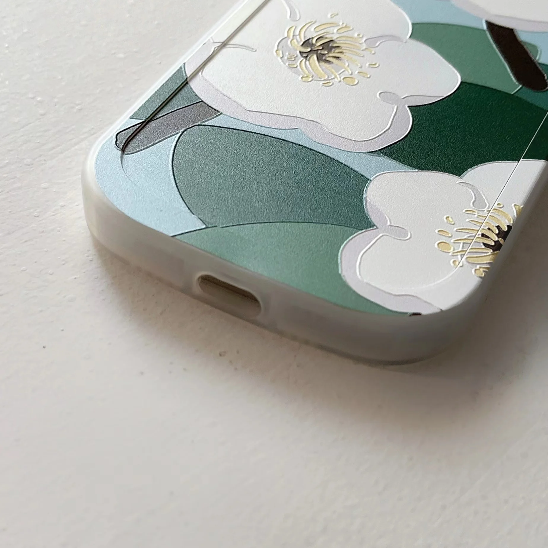 Fashion Cool Lotus Flowers Phone Case For iPhone 11 12 13 Pro XS Max X XR 7 8 Plus Lovely Camera Protect Silicone Back Cover |