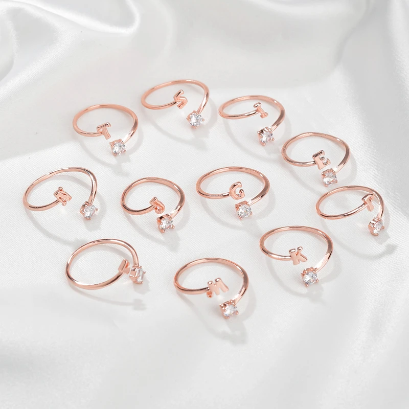 Женские открытые кольца серебристого цвета с 26 буквами и кубическим цирконием