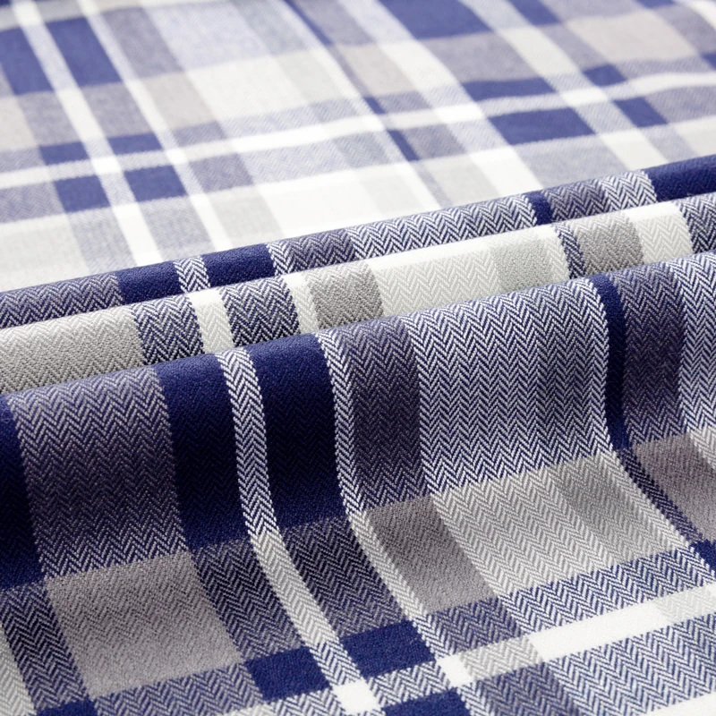 

Men's Plaid Checkered Long Sleeve Thick Casual Shirts Single Patch Pocket Comfortable Bamboo Fiber Standard-fit Gingham Shirt