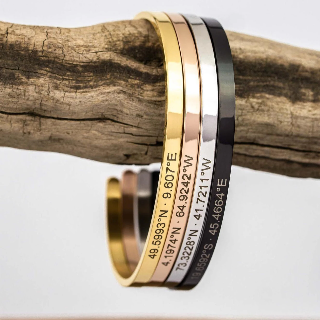 По индивидуальному заказу координатно Нержавеющая сталь 4 мм Браслет манжета