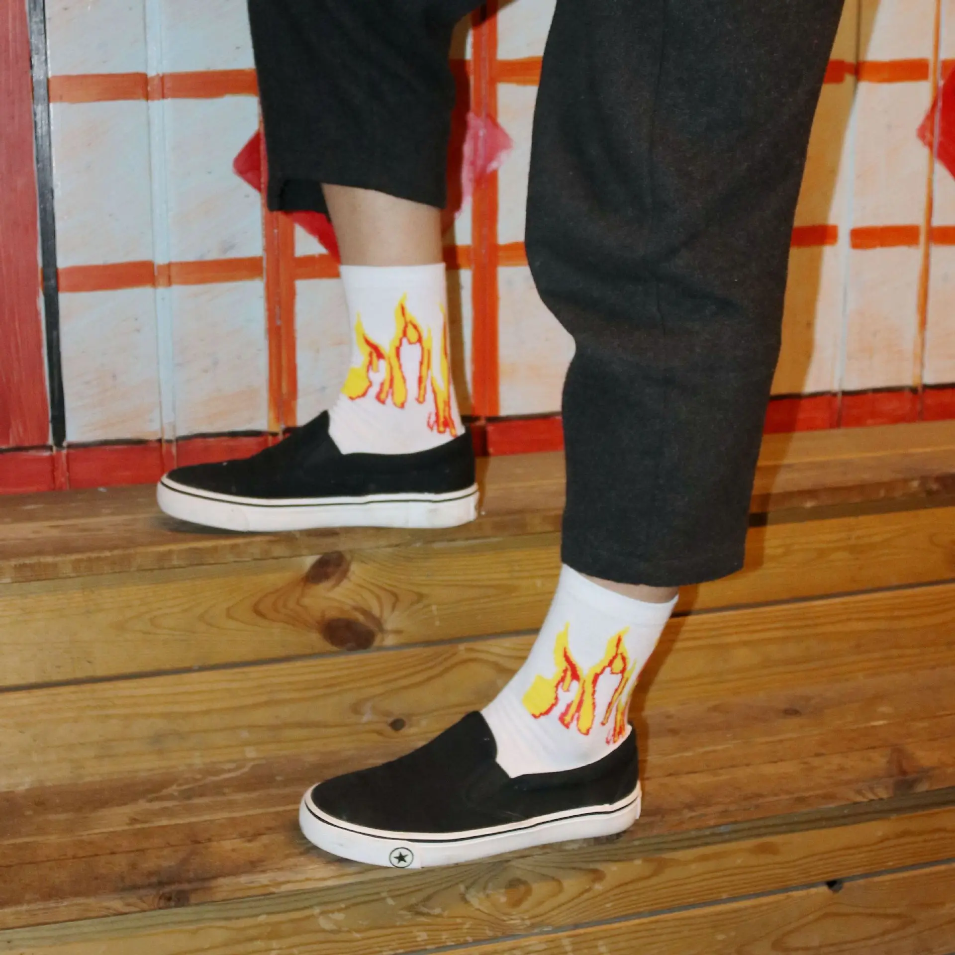 

High Quality Harajuku Fashion Street Skateboard Cotton Long Socks Women Men's Hip Hop Cotton Unisex Streetwear Letter Socks