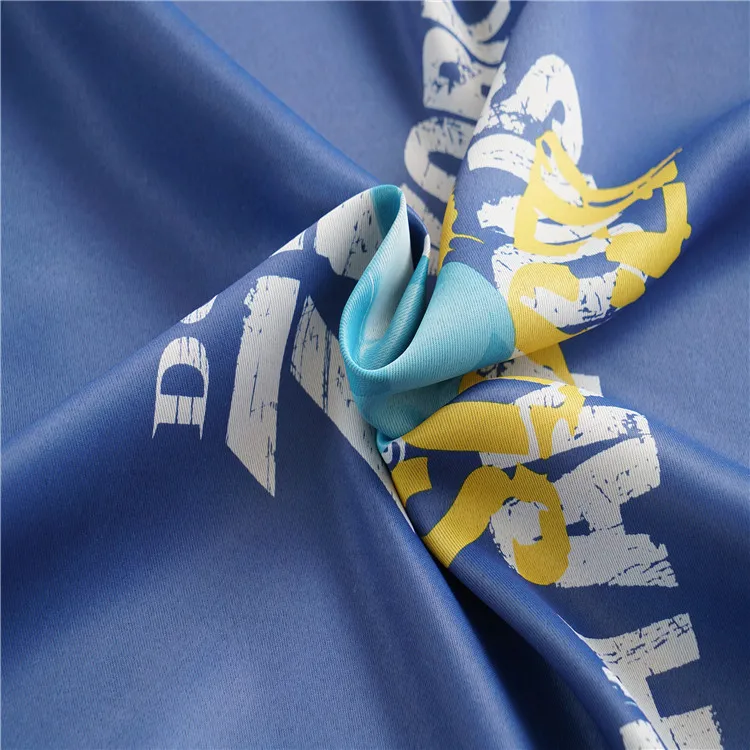 Детский футбольный кубок с героями мультфильмов и занавесками для гостиной