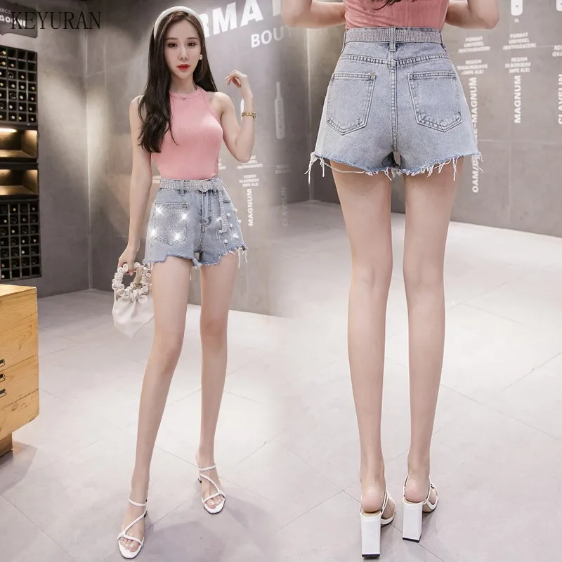 

2021 New Summer Rhinestone Embroidered Flares Tassel Pockets Hole High Waist Slim Denim Shorts Women With Belt