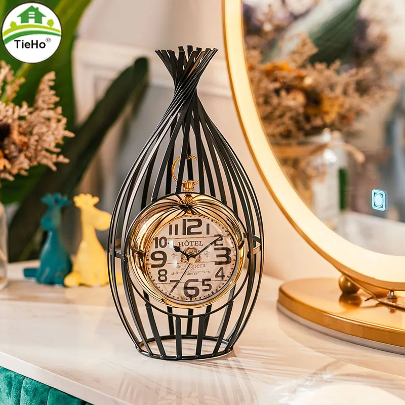 

Nordic Creative Iron Craft Clock Table Clock Bedroom Living Room Decorative Ornaments Desk Clock Table Digital Watch